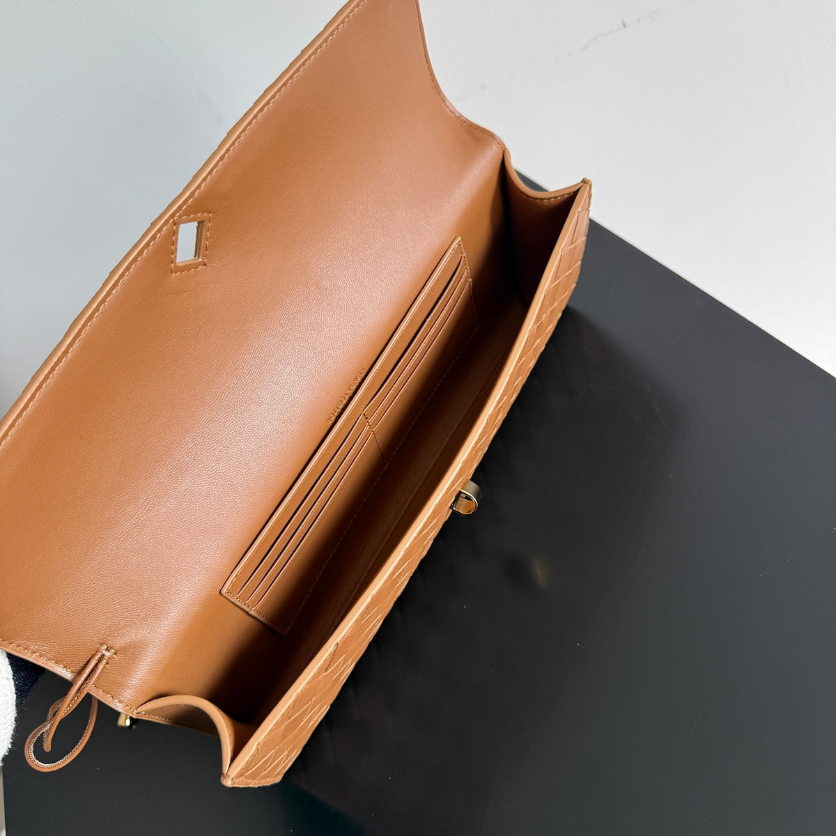 Bottega Veneta 741511 Brown Designer Handbag - detail image 9