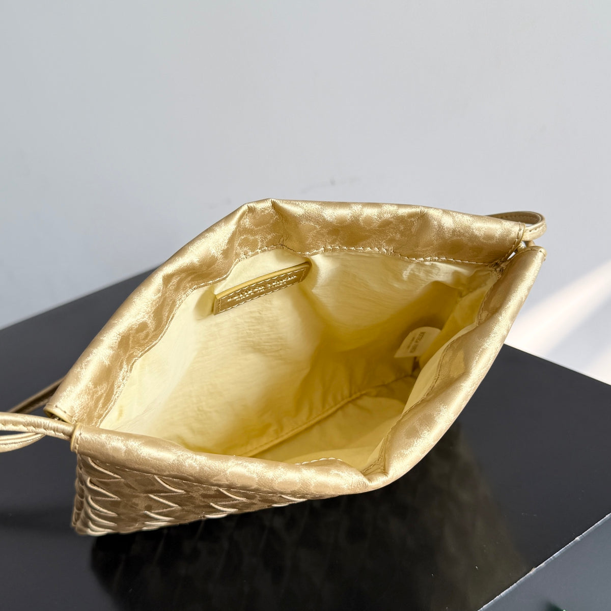 Bottega Veneta 816987 Silver Mini Bag Edition 2 - detail image 9