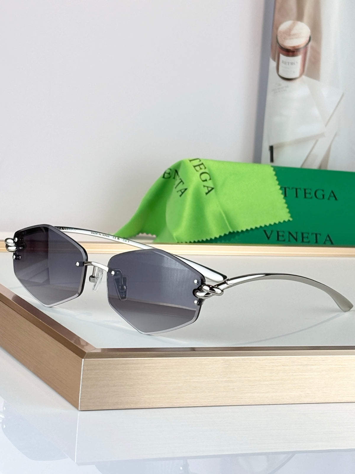 Bottega Veneta BV1435S Green Designer Sunglasses 58-12-145 mm Edition 2 - detail image 2