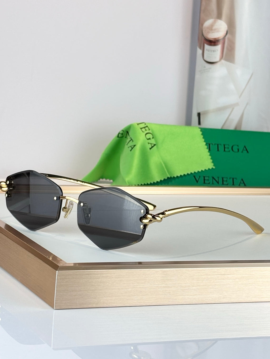 Bottega Veneta BV1435S Green Designer Sunglasses 58-12-145 mm Edition 2 - detail image 3