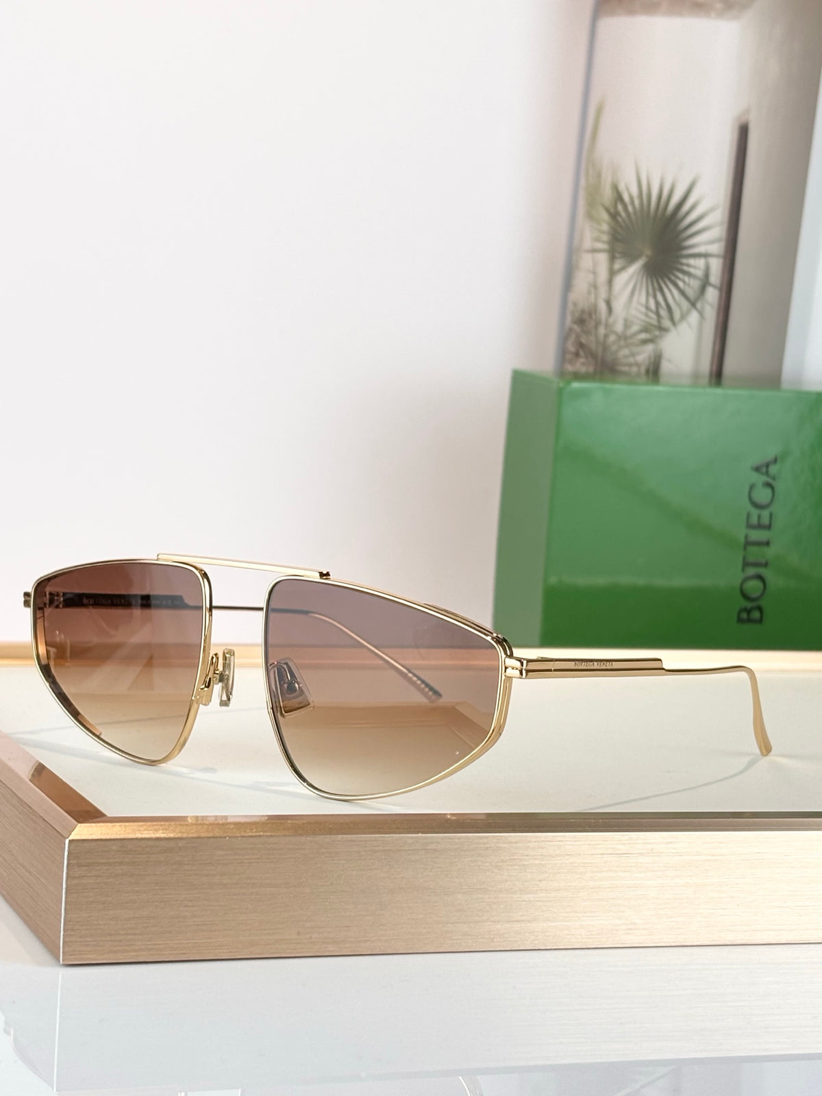 Bottega Veneta BV1466S Green Designer Sunglasses 59-19-140 mm - detail image 6