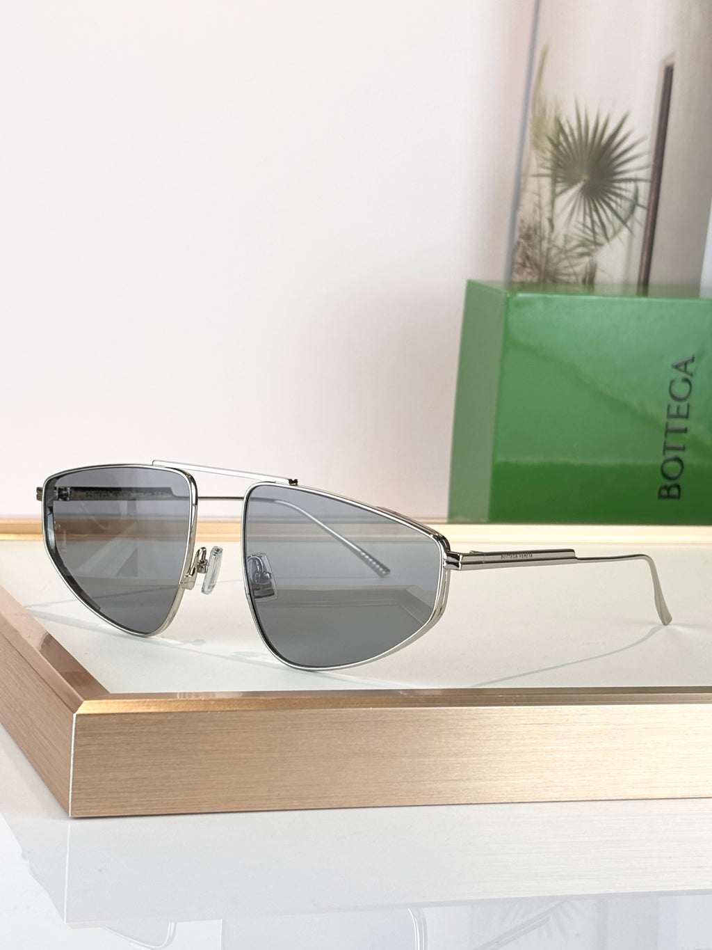 Bottega Veneta BV1466S Green Designer Sunglasses 59-19-140 mm - detail image 7