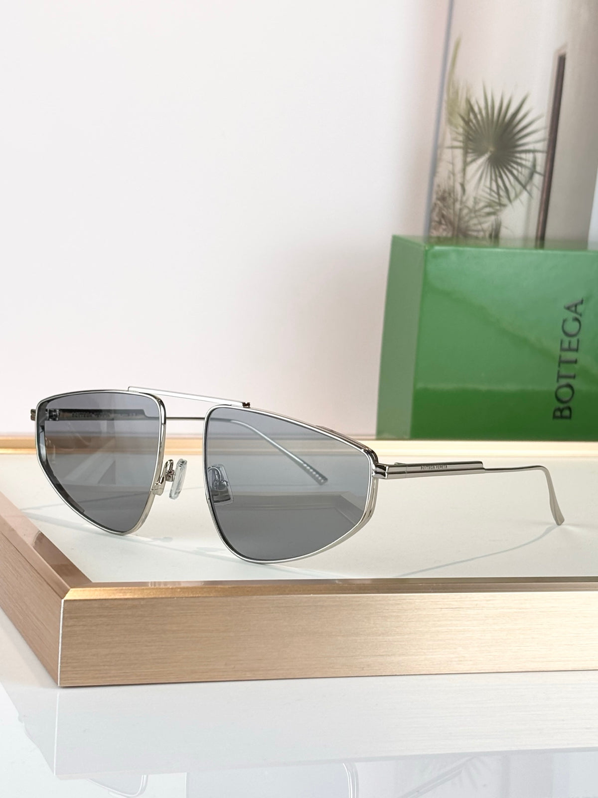 Bottega Veneta BV1466S Green Designer Sunglasses 59-19-140 mm - detail image 7