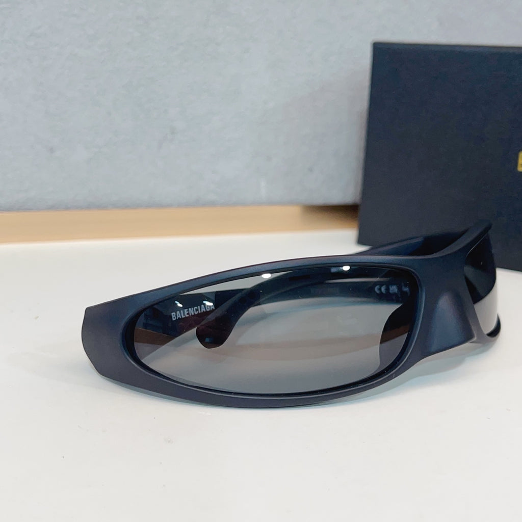 Balenciaga BB0383S Black & Blue Designer Sunglasses Edition 2 - detail image 8