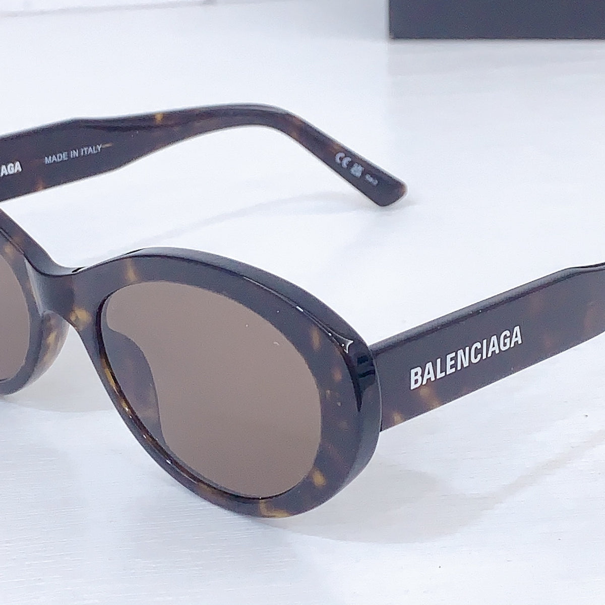 Balenciaga BB0446S Red & Blue Designer Sunglasses 56-20-145 mm - detail image 6