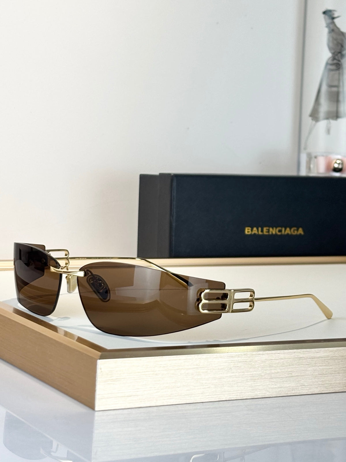 Balenciaga BB0484S Black Designer Sunglasses - detail image 3