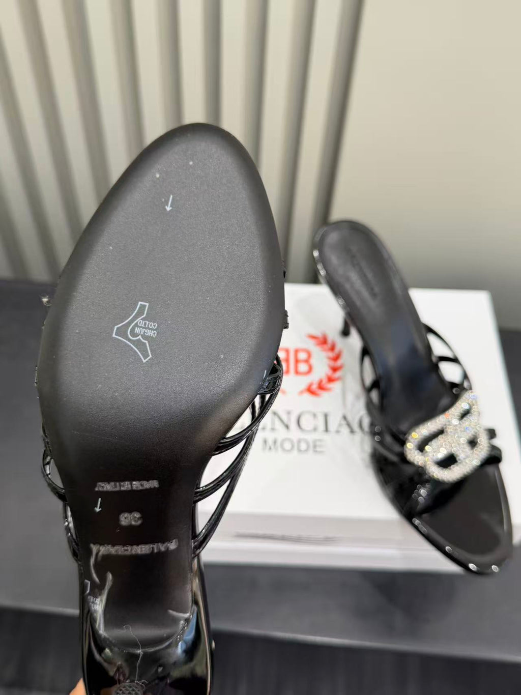 Balenciaga Black Slides EU 34-41 - detail image 9