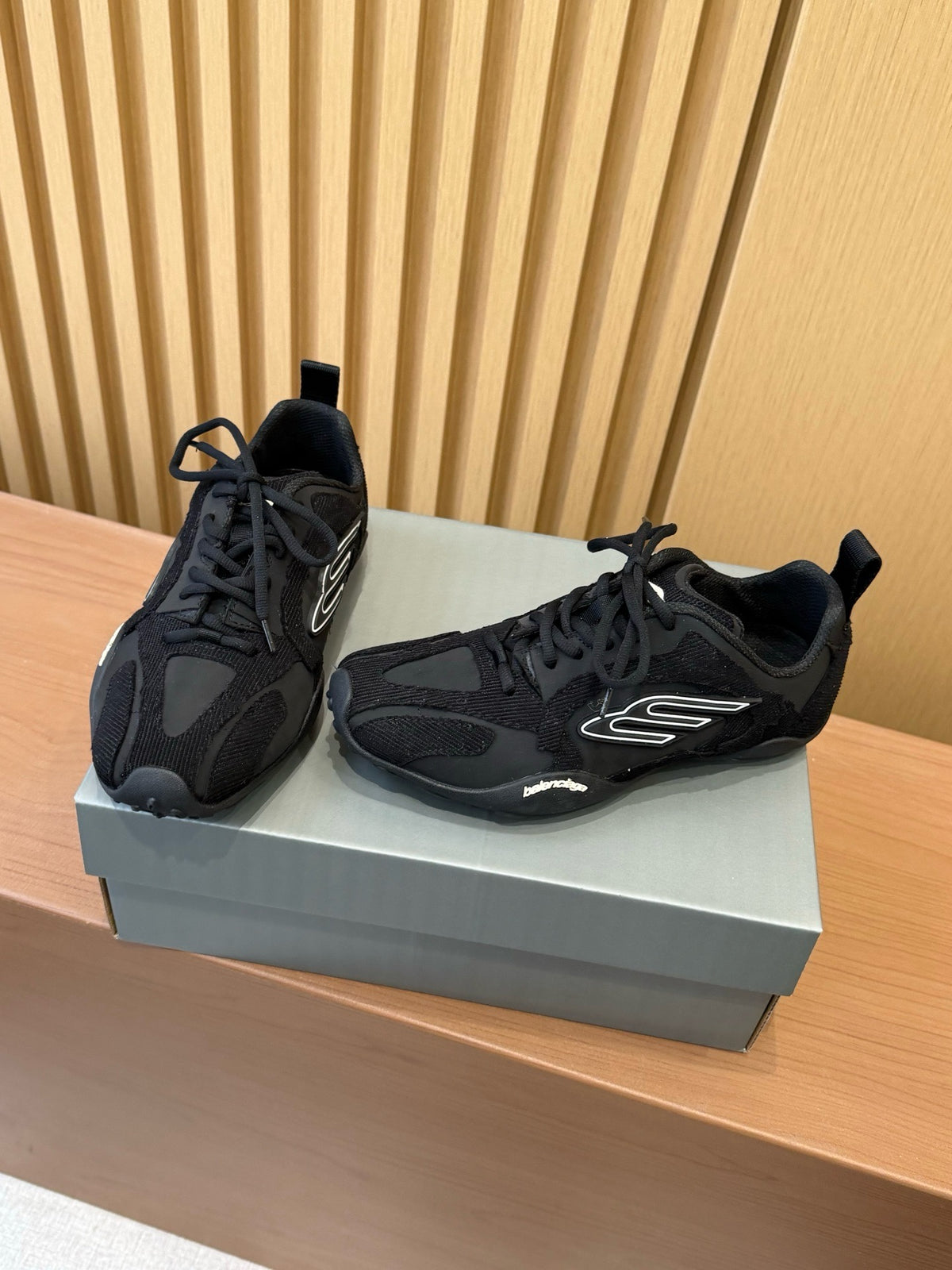 Balenciaga Multicolor Designer Shoes EU 35-39 Edition 28