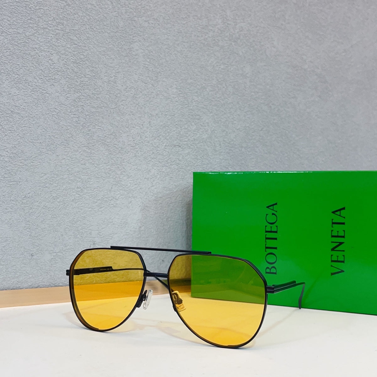 Bottega Veneta BV1465S Green Designer Sunglasses 60-16-140 mm Edition 3 - detail image 3