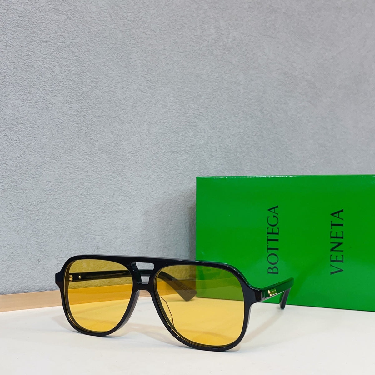 Bottega Veneta BV1417O Green Designer Sunglasses 56-13-145 mm Edition 3 - detail image 2