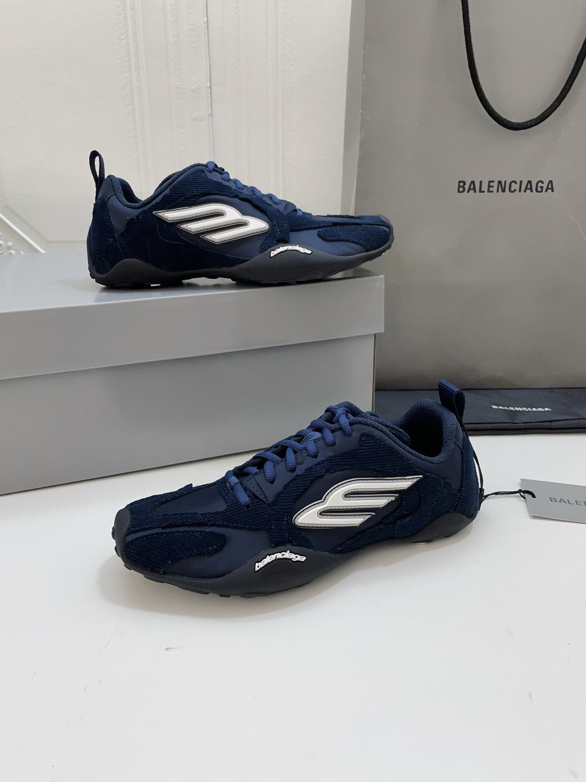 Balenciaga Black Sneakers EU 35-45 Edition 3 - detail image 2