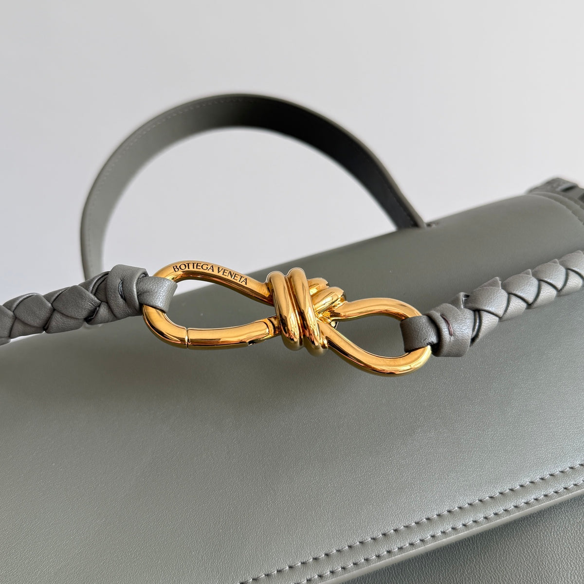 Bottega Veneta 817231 Black Designer Handbag - detail image 6