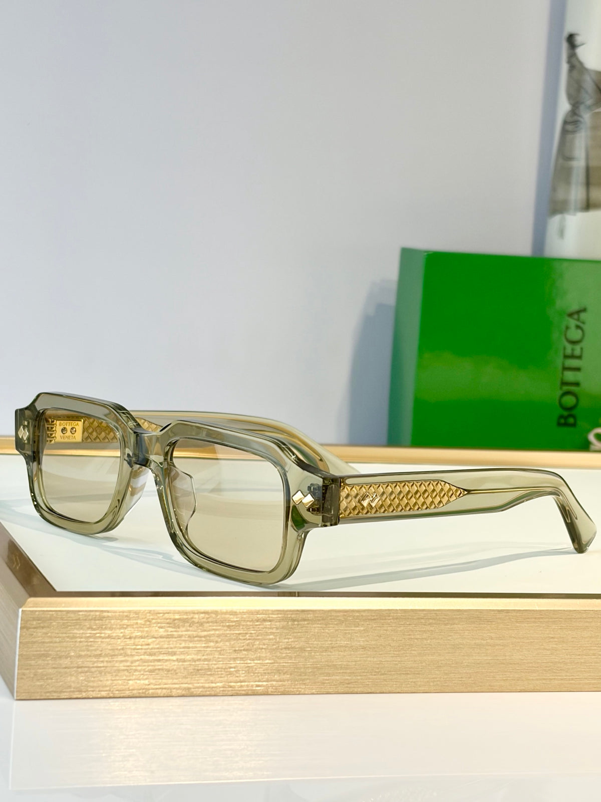 Bottega Veneta BV1442S Gold & Green Designer Sunglasses 51-20-148 mm