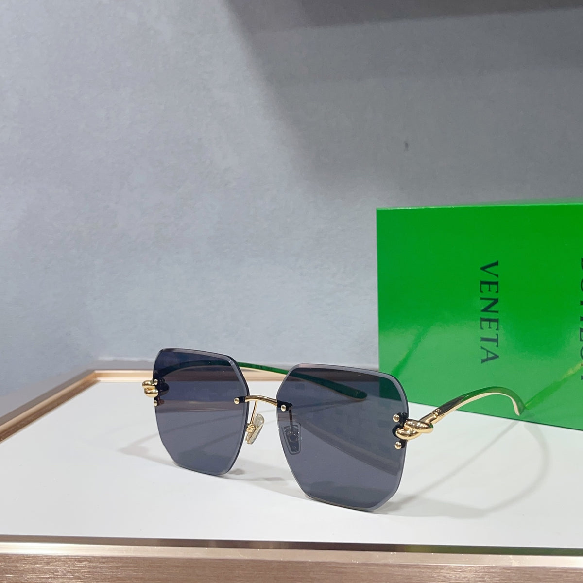 Bottega Veneta BV1438S Green Designer Sunglasses 58-12-145 mm Edition 2 - detail image 5