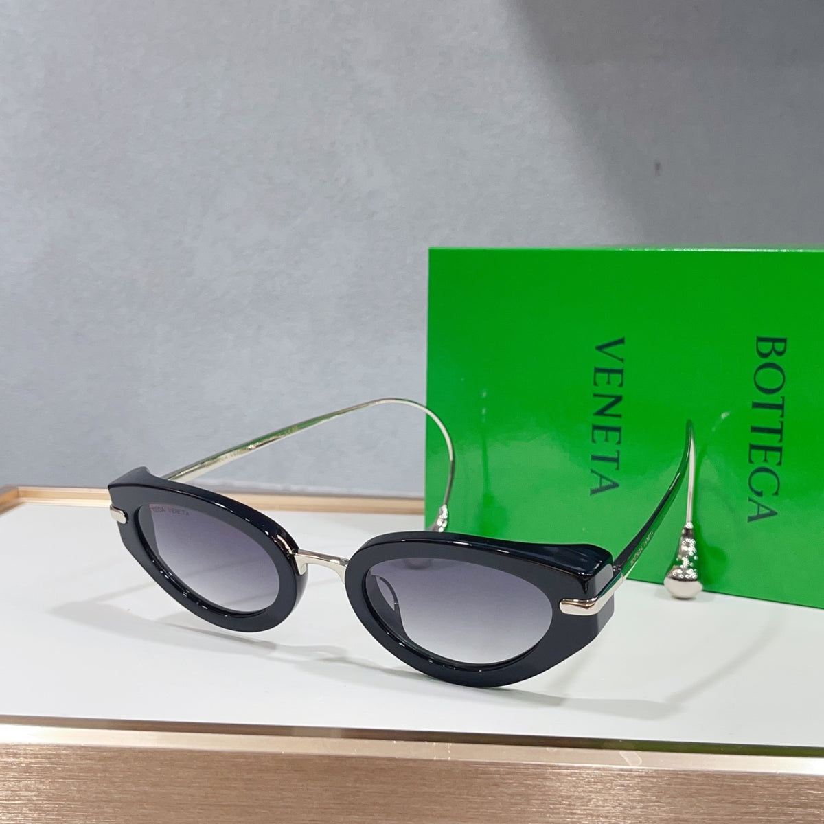 Bottega Veneta BV2038LA Green Designer Sunglasses 51-24-145 mm Edition 2 - detail image 4