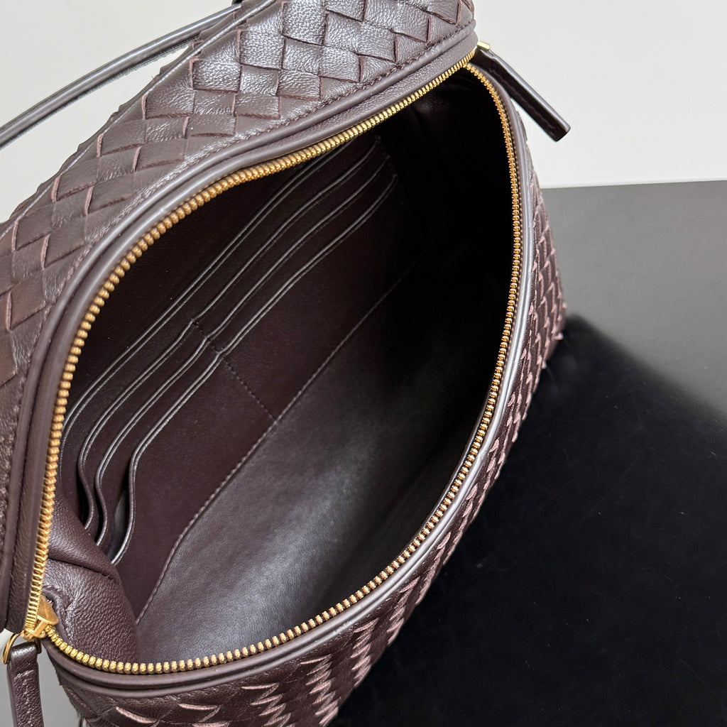 Bottega Veneta 843819 Black Designer Handbag - detail image 9
