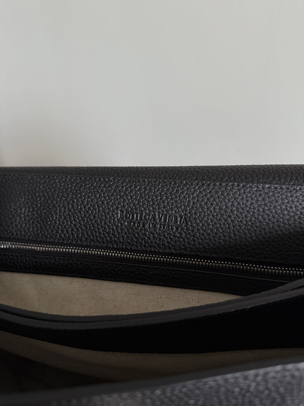 Bottega Veneta 807715 Black & Silver Designer Handbag - detail image 7