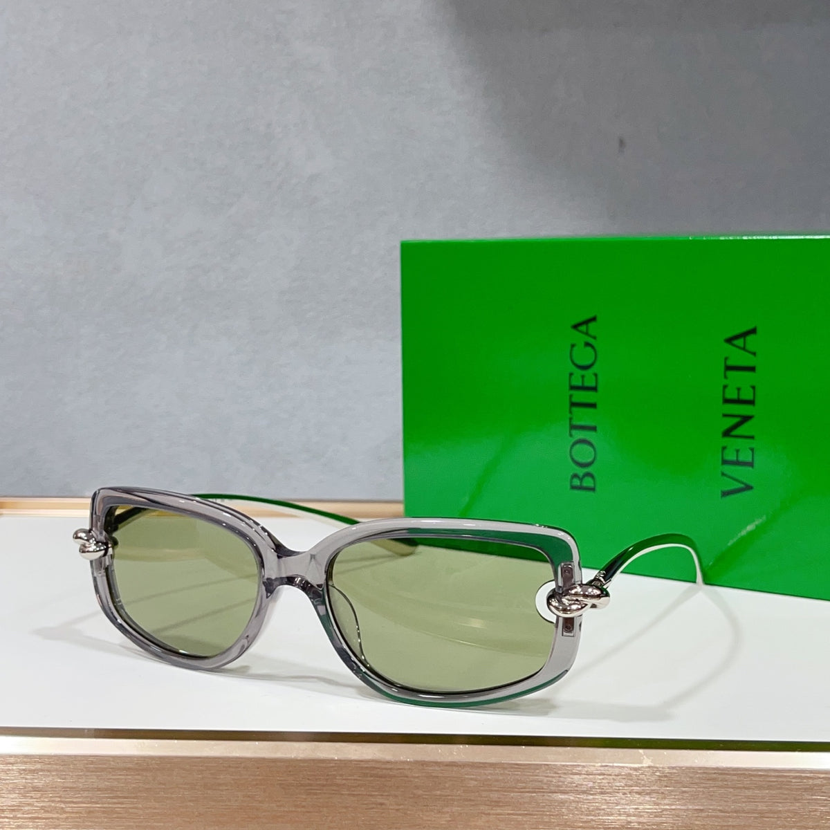 Bottega Veneta BV1440SA Green Designer Sunglasses 59-18-145 mm Edition 3 - detail image 3