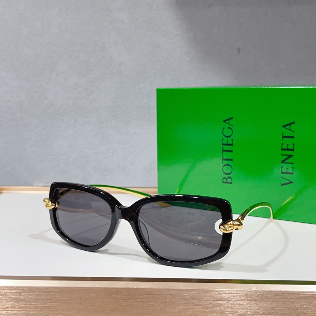 Bottega Veneta BV1440SA Green Designer Sunglasses 59-18-145 mm Edition 2 - detail image 2