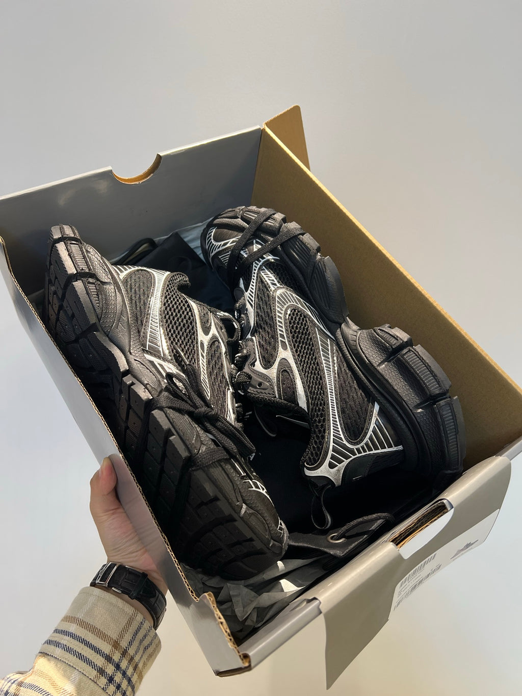 Balenciaga Black & White Designer Shoes EU 35-46 Edition 4 - detail image 9