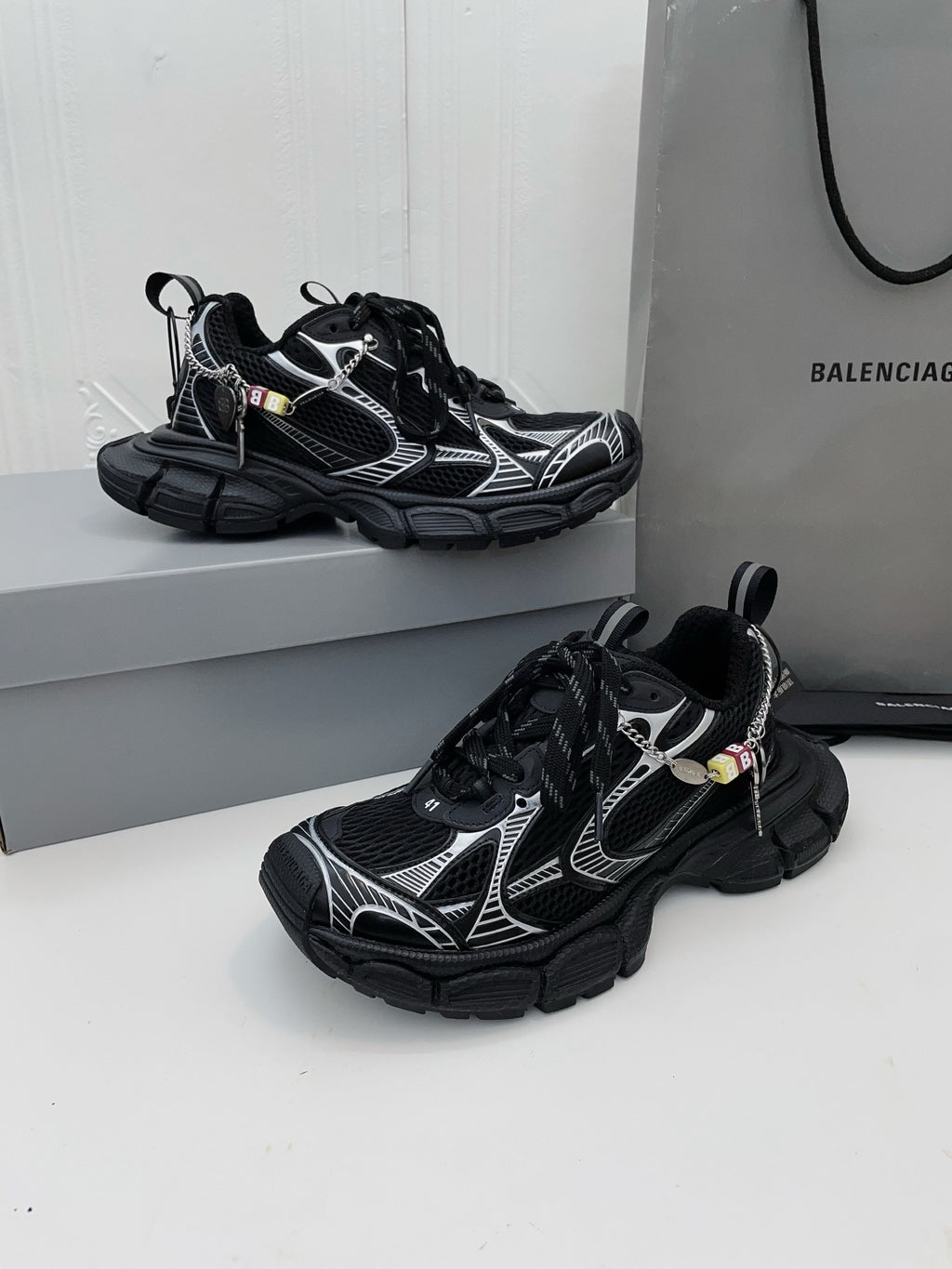 Balenciaga Black Sneakers EU 35-46 Edition 3 - detail image 2