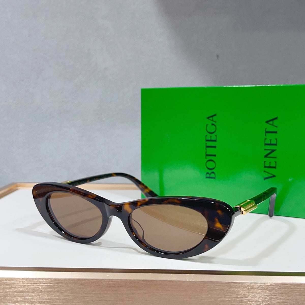 Bottega Veneta BV1447S Green Designer Sunglasses 51-18-145 mm Edition 2 - detail image 3