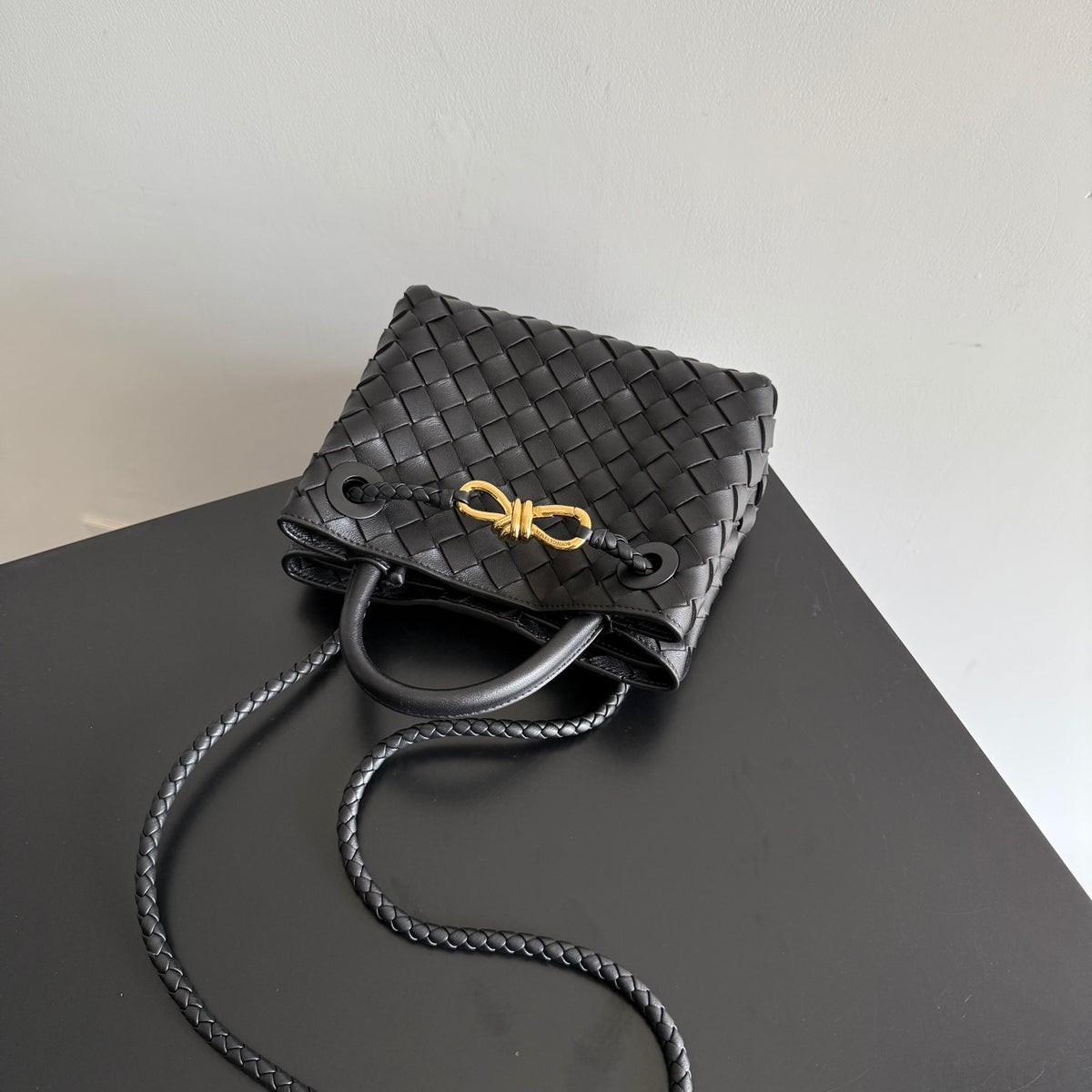 Bottega Veneta 874957 Black Mini Bag Edition 2 - detail image 6