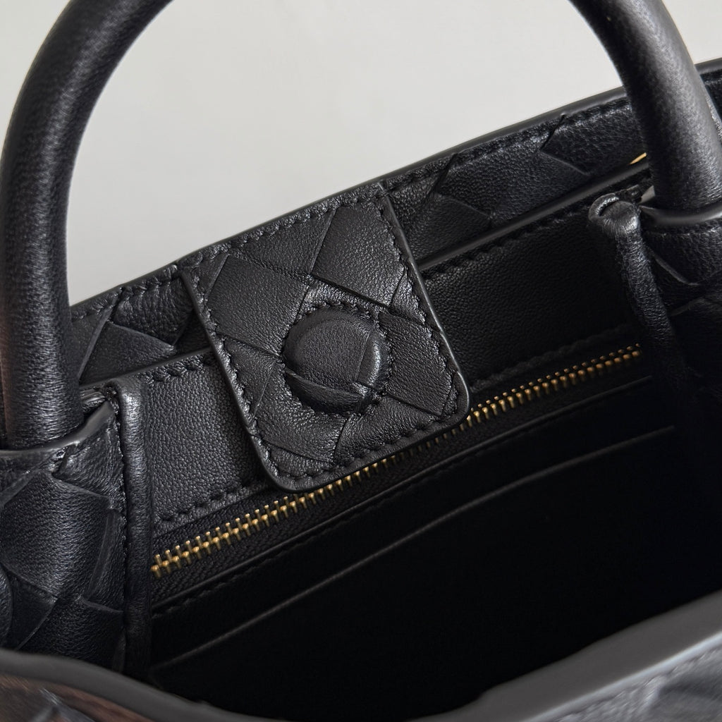 Bottega Veneta 874957 Black Mini Bag Edition 2 - detail image 7