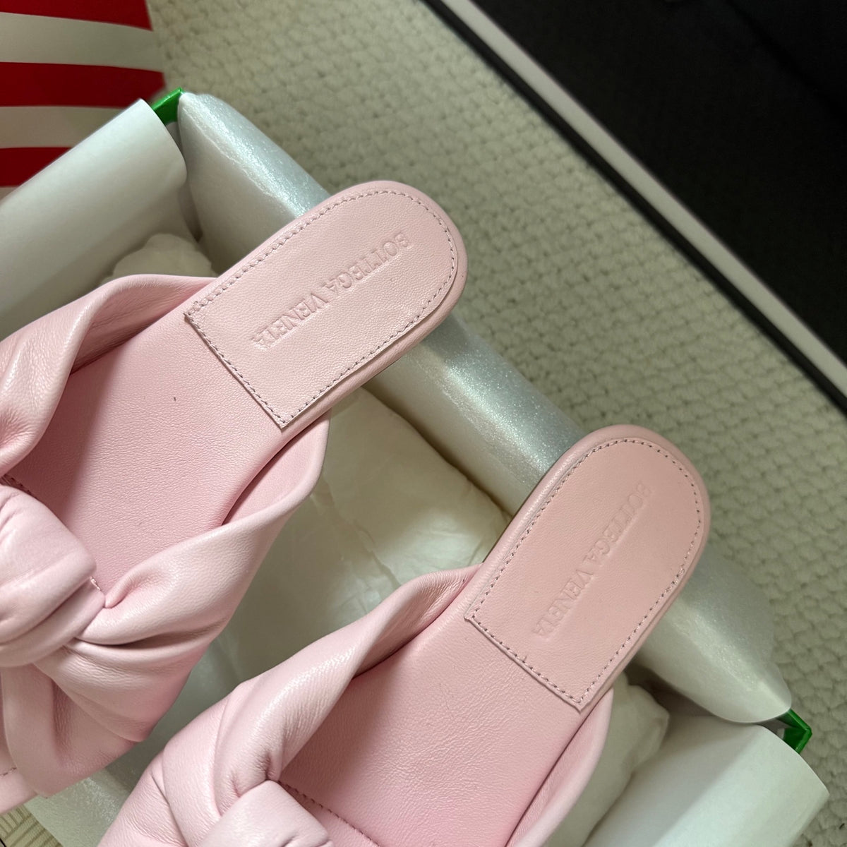 Bottega Veneta Black & Red Slides EU 35-42 - detail image 4
