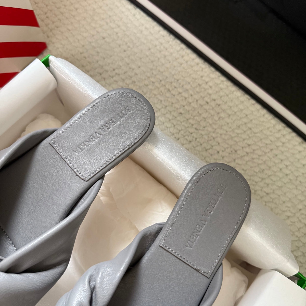 Bottega Veneta Black Slides EU 35-42 Edition 2 - detail image 4