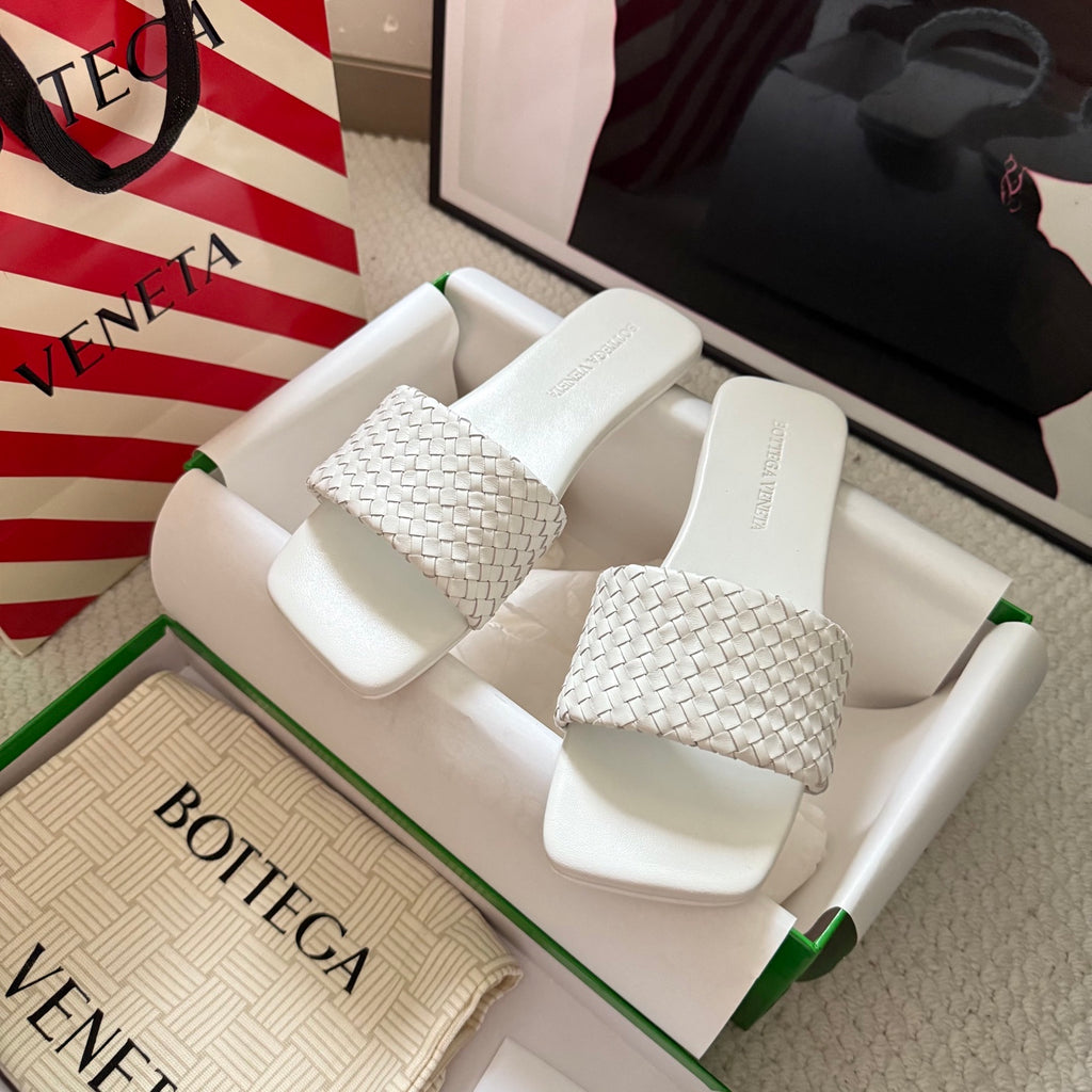 Bottega Veneta Silver Slides EU 35-42 - detail image 9