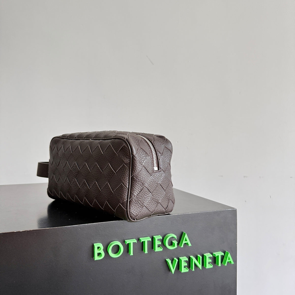 Bottega Veneta 729295 Black Designer Handbag - detail image 5