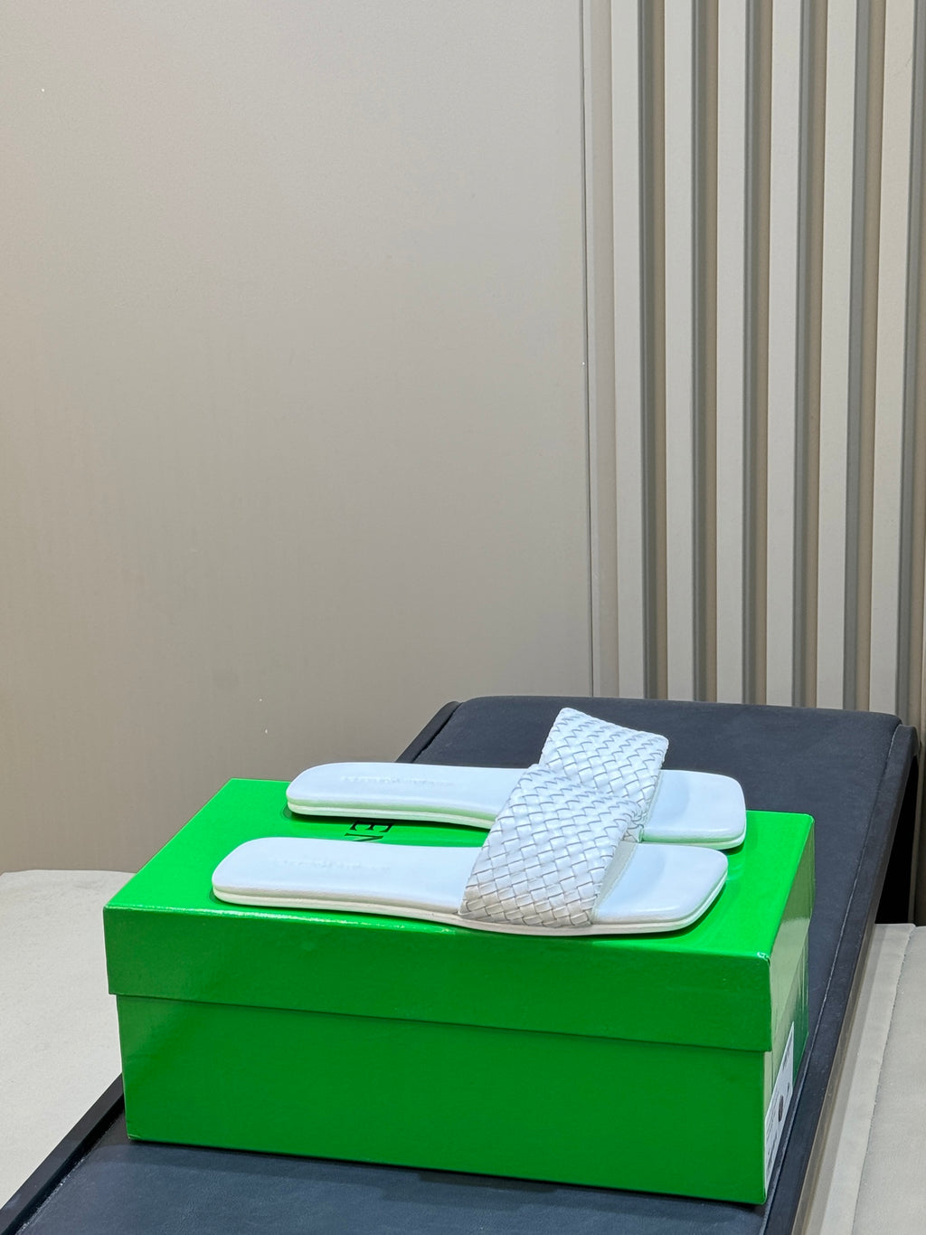 Bottega Veneta Green Slides EU 35-41
