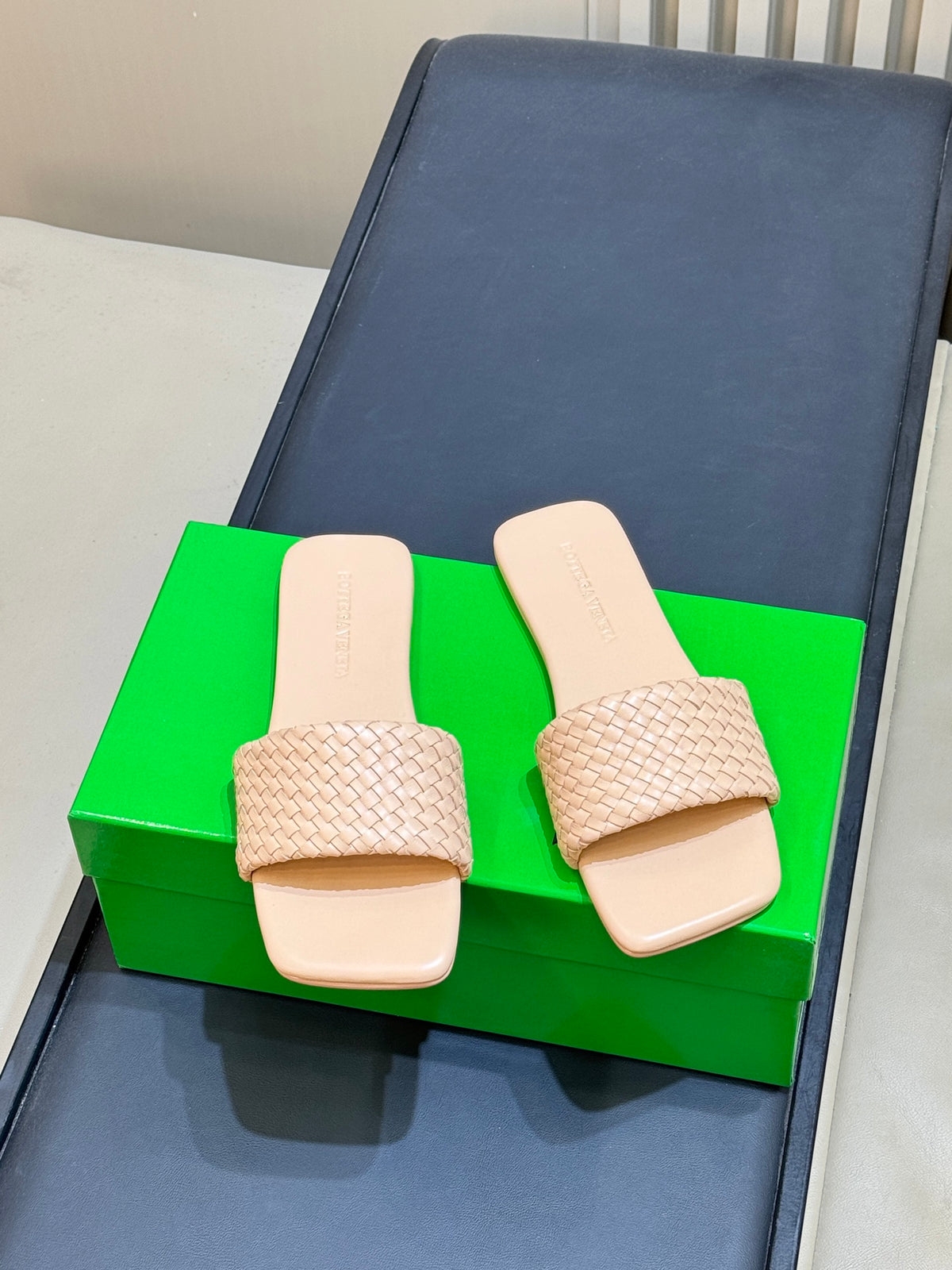Bottega Veneta Green & Blue Designer Shoes EU 35-41 Edition 2 - detail image 2