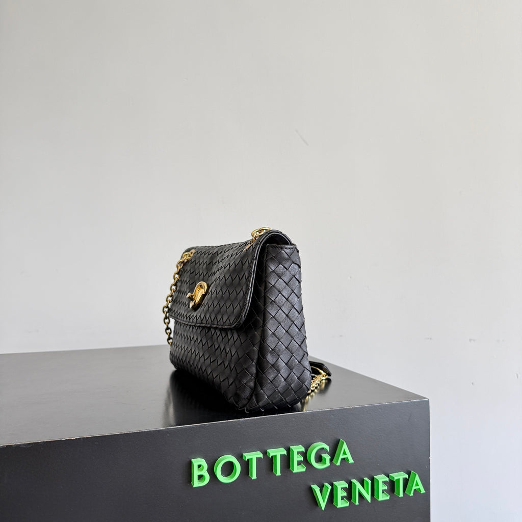 Bottega Veneta 876648 Black Chain Bag Edition 2 - detail image 2