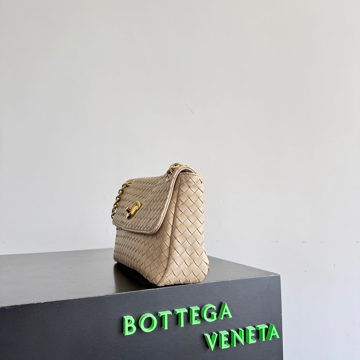 Bottega Veneta 876648 Silver Chain Bag - detail image 2
