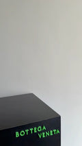 Bottega Veneta Black Designer Handbag Edition 43