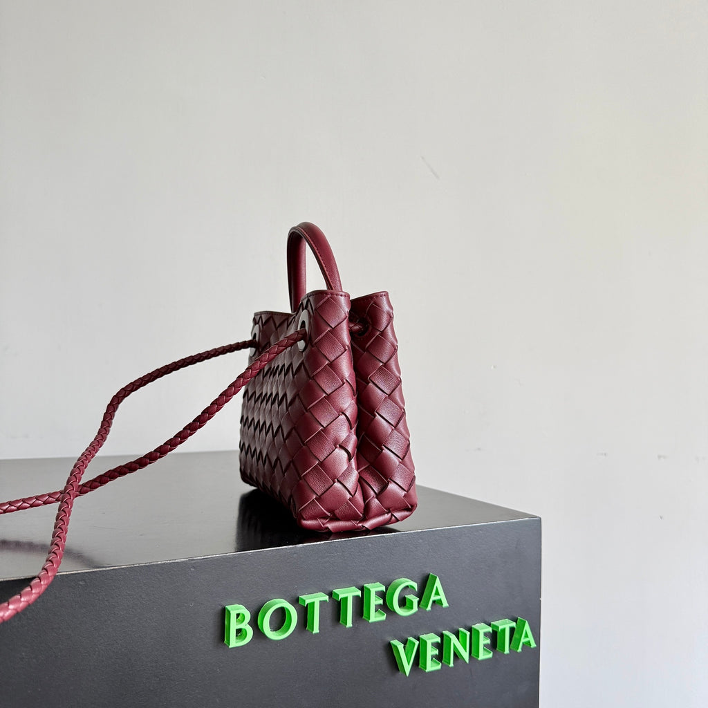 Bottega Veneta 874957 Black Card Holder - detail image 2