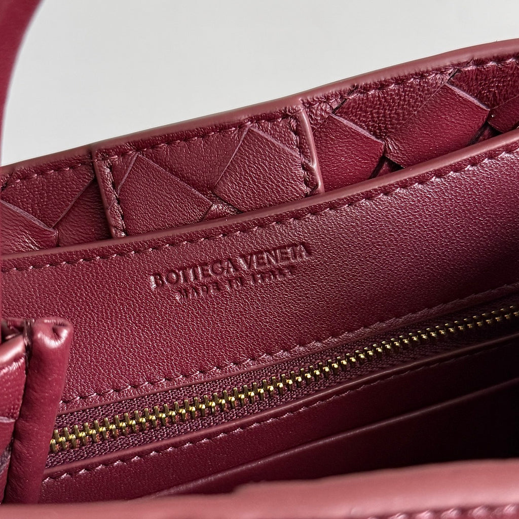 Bottega Veneta 874957 Black Card Holder - detail image 9