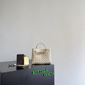 Bottega Veneta 874957 Silver Card Holder Edition 2