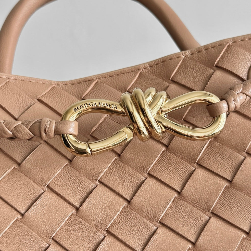 Bottega Veneta 874957 Silver Card Holder - detail image 5