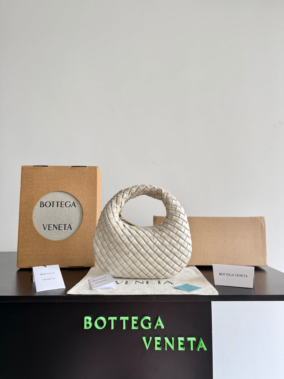 Bottega Veneta Black Designer Handbag Edition 24