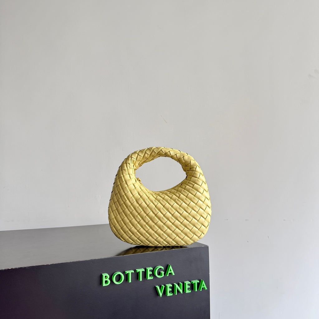 Bottega Veneta 867031 Gold Designer Handbag