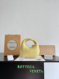 Bottega Veneta Black Designer Handbag Edition 26