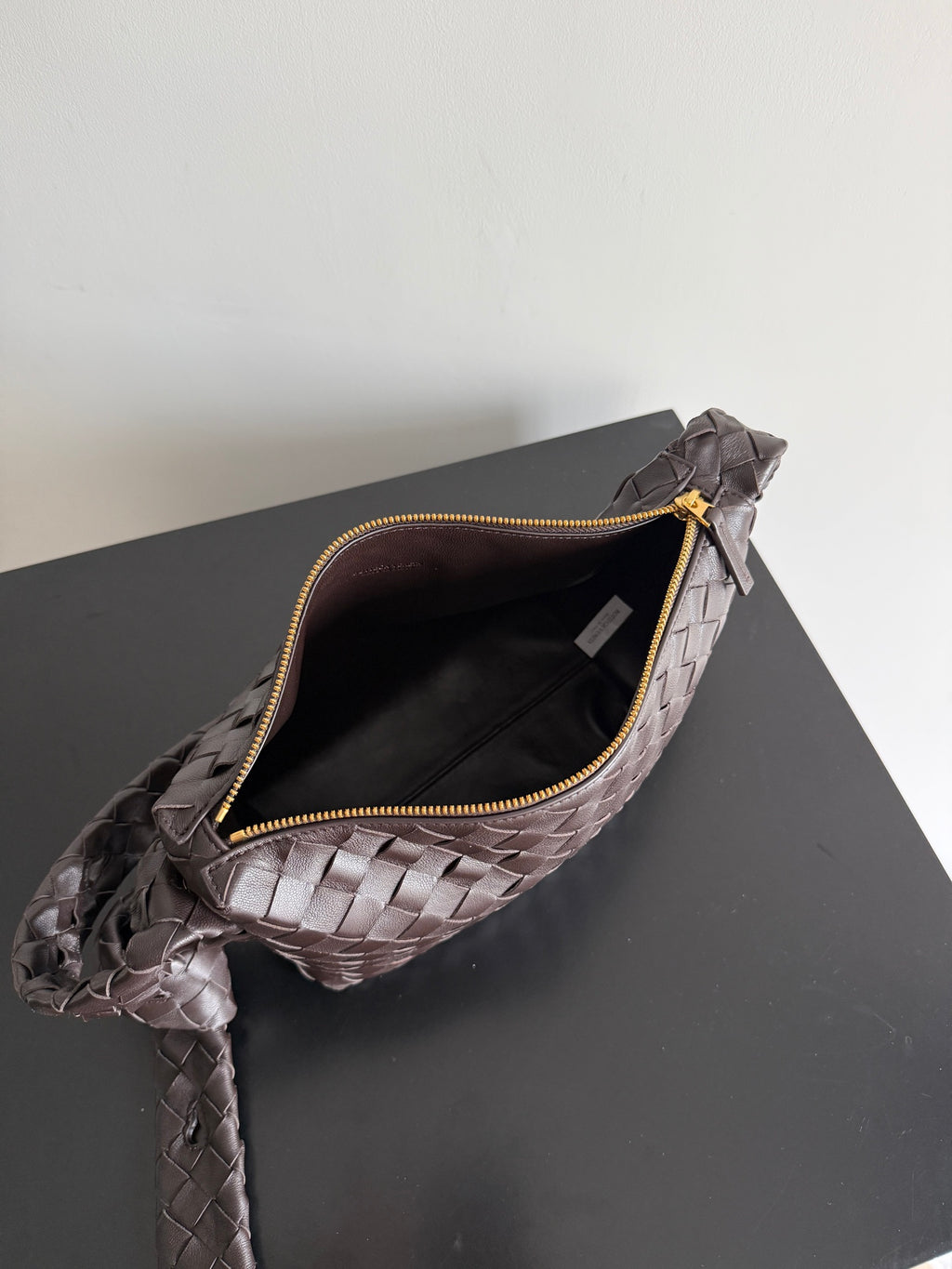 Bottega Veneta 856617 Black Hobo Bag Edition 2 - detail image 9