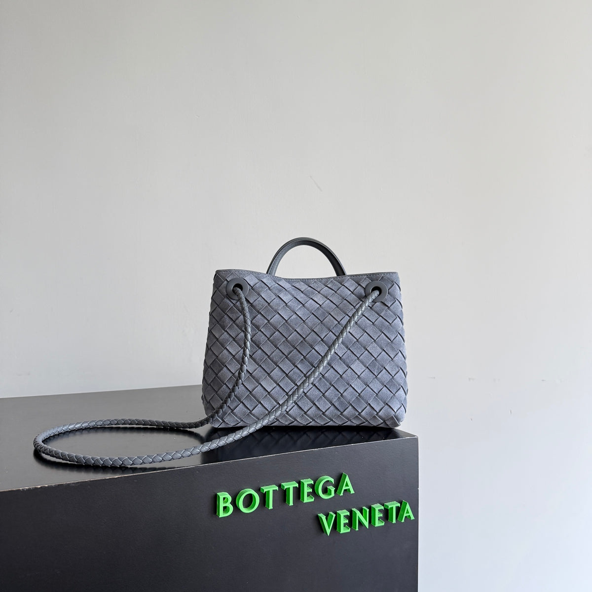 Bottega Veneta 743568 Silver Designer Handbag - detail image 4