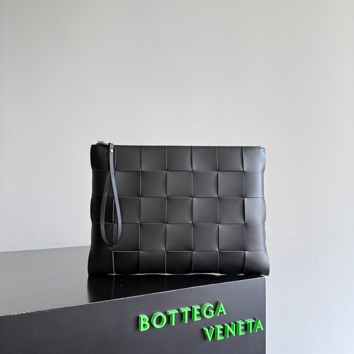 Bottega Veneta 649616 Black Clutch Bag