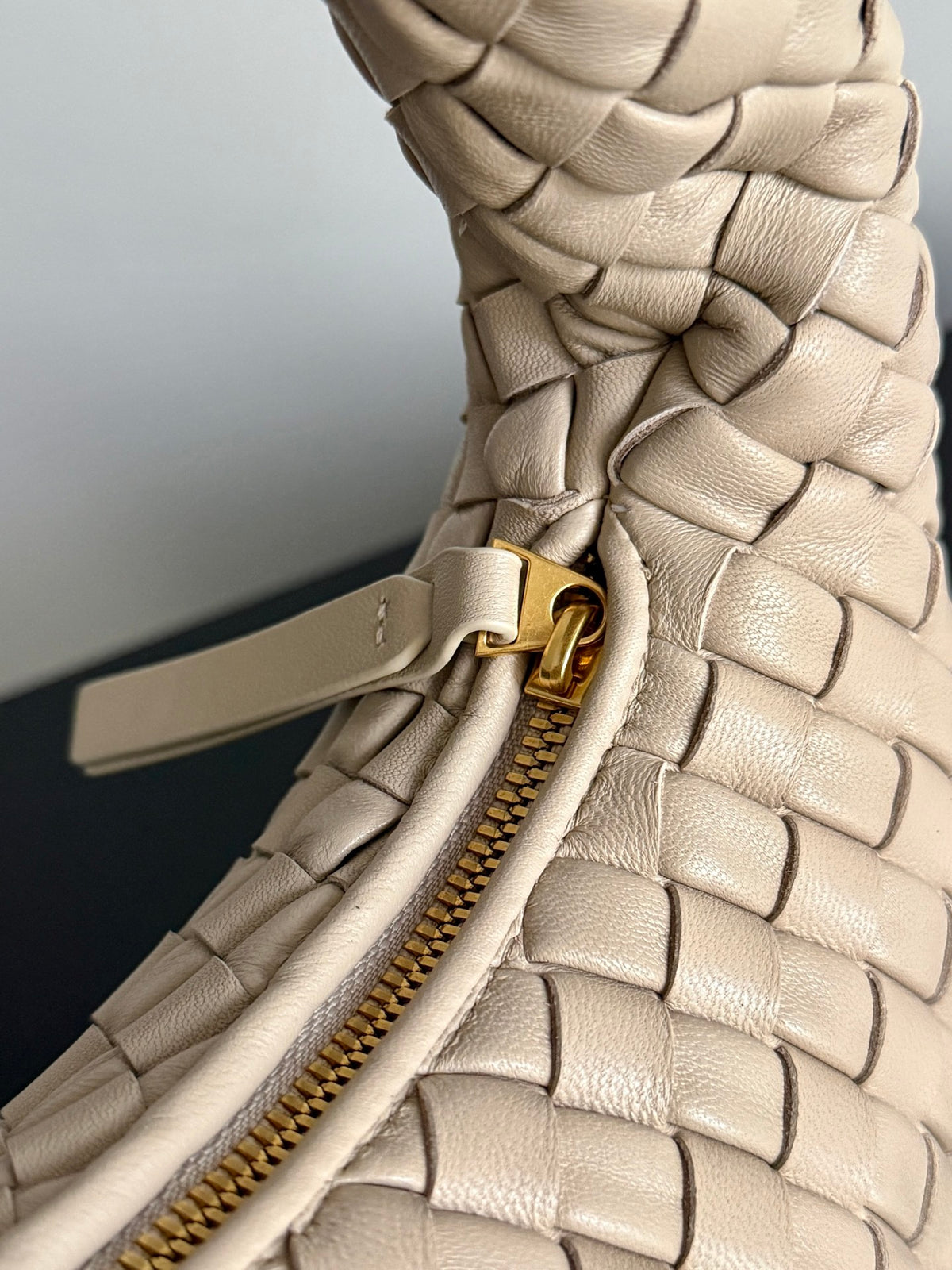 Bottega Veneta 856736 Black Hobo Bag - detail image 6