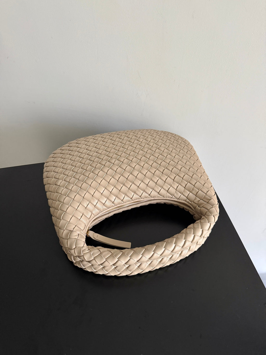 Bottega Veneta 856736 Black Hobo Bag - detail image 4