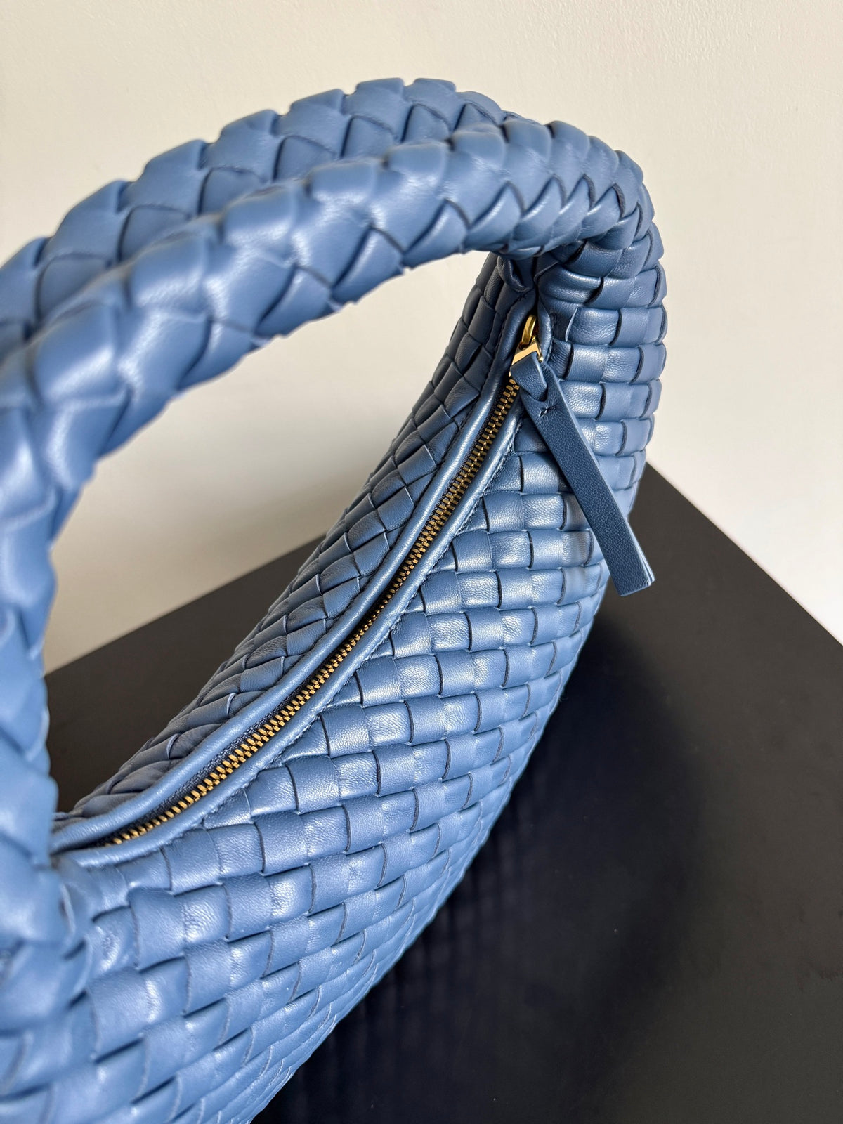Bottega Veneta 856736 Blue Hobo Bag - detail image 5
